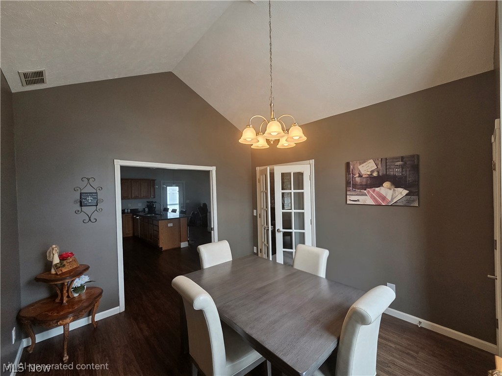 3235 Elizabeth Drive Property Photo 10