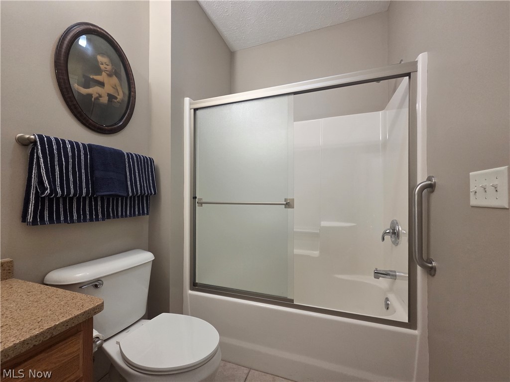 3235 Elizabeth Drive Property Photo 11