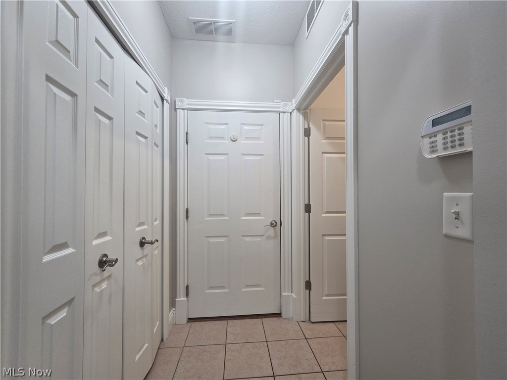 3235 Elizabeth Drive Property Photo 23