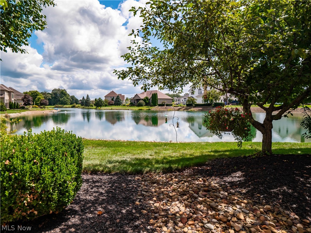 596 Longstreet Property Photo 44