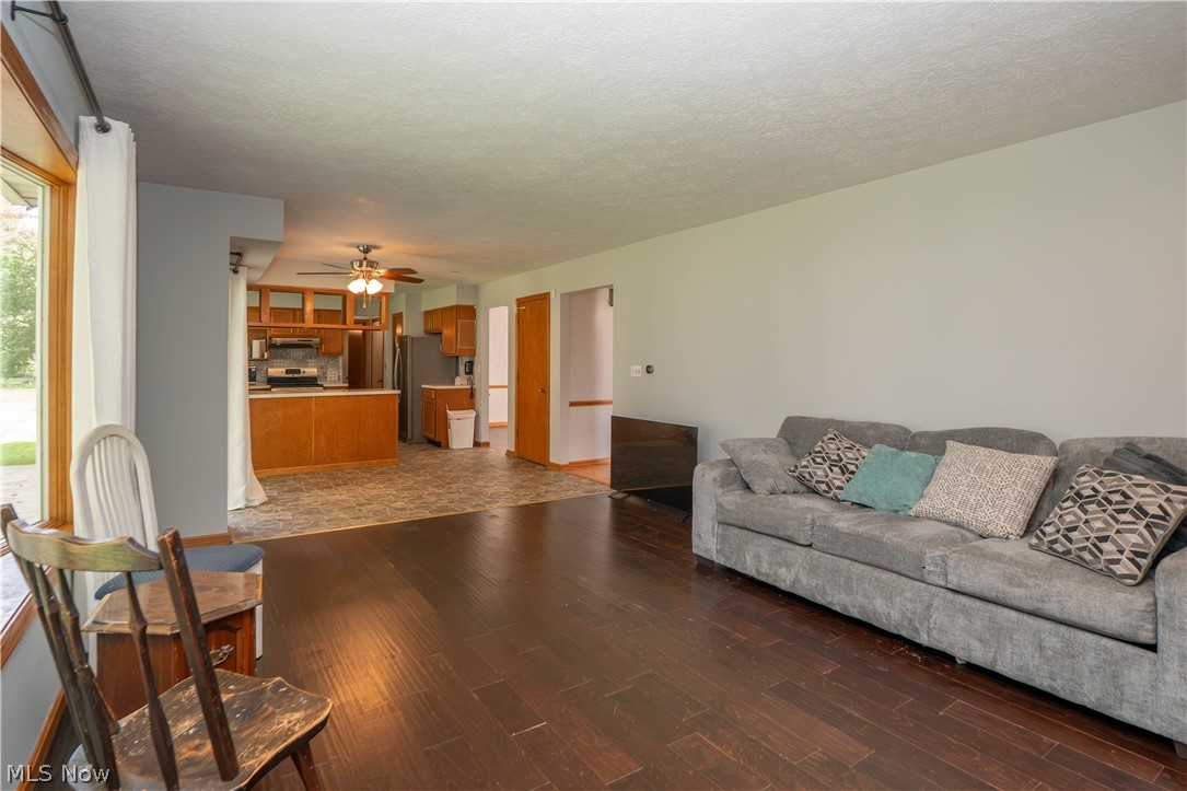 498 Herbert Road Property Photo 22
