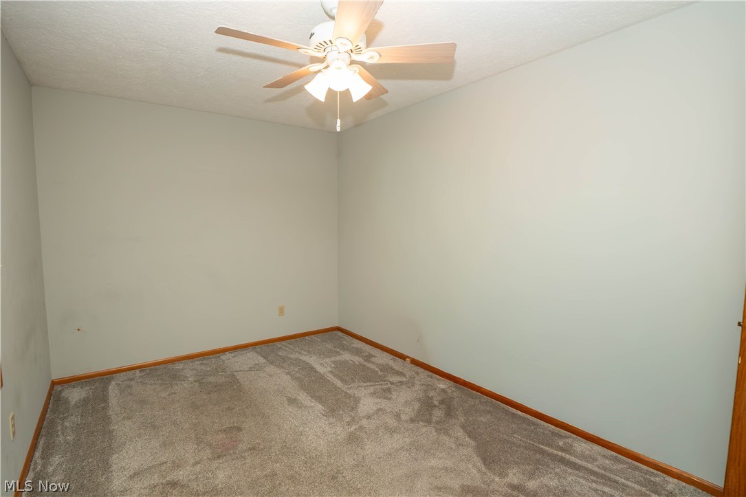 498 Herbert Road Property Photo 23