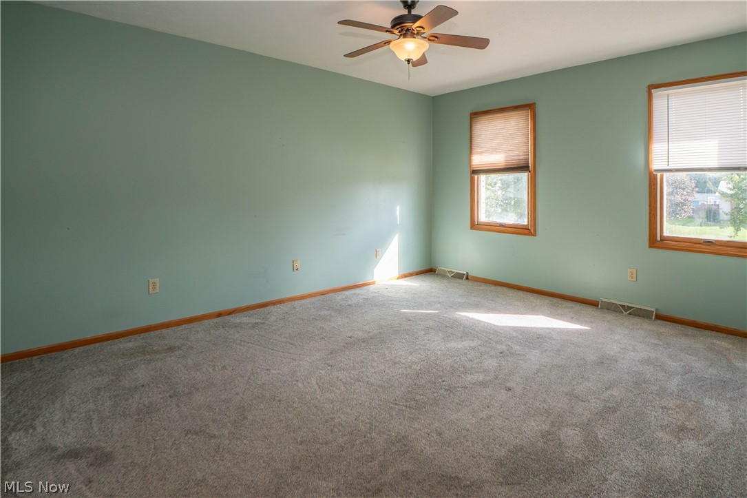 498 Herbert Road Property Photo 26
