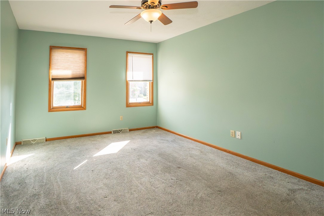 498 Herbert Road Property Photo 27