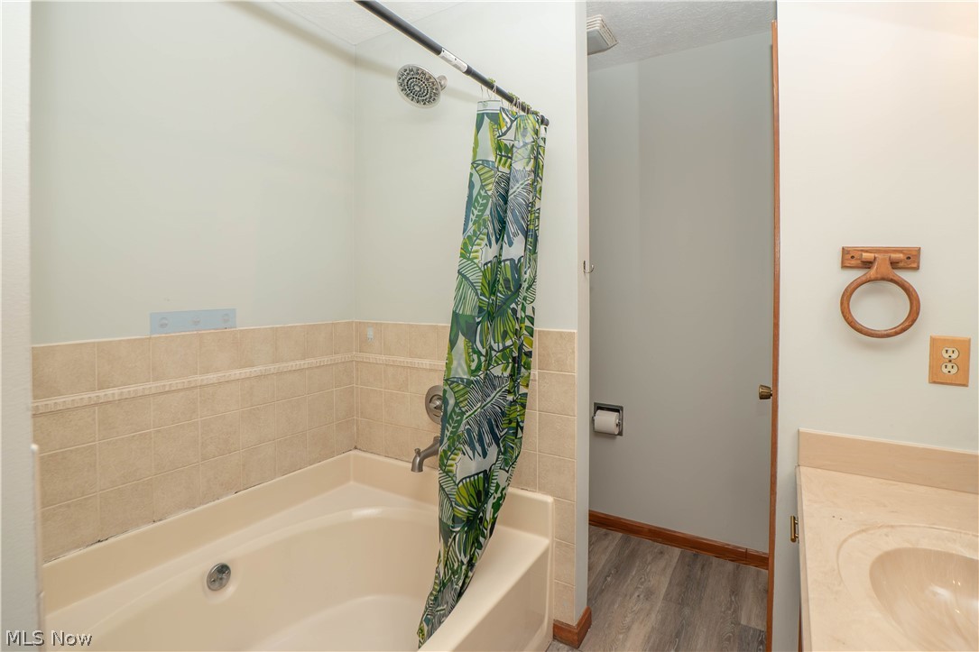 498 Herbert Road Property Photo 30