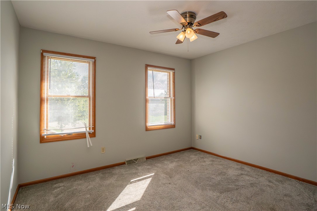 498 Herbert Road Property Photo 33