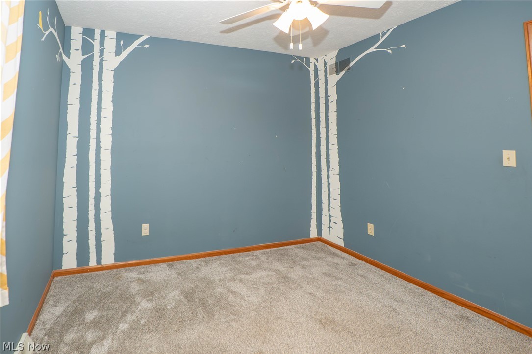 498 Herbert Road Property Photo 36