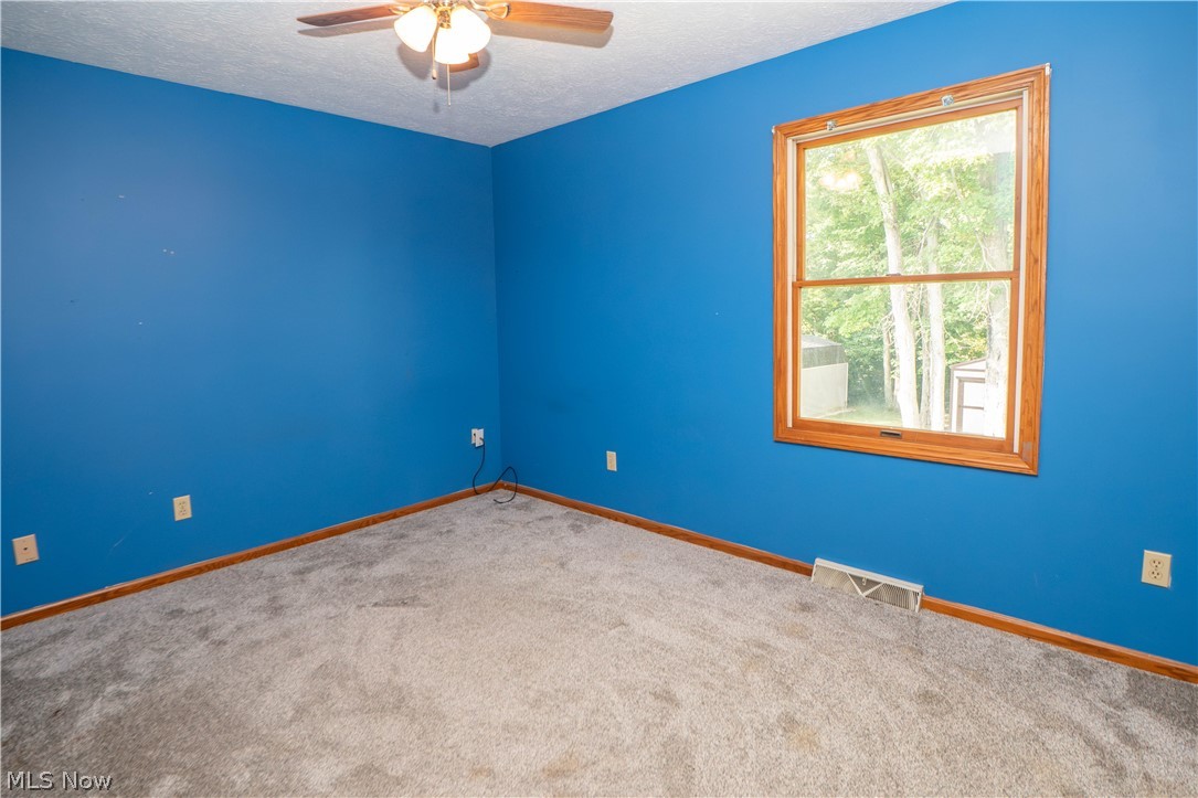 498 Herbert Road Property Photo 39