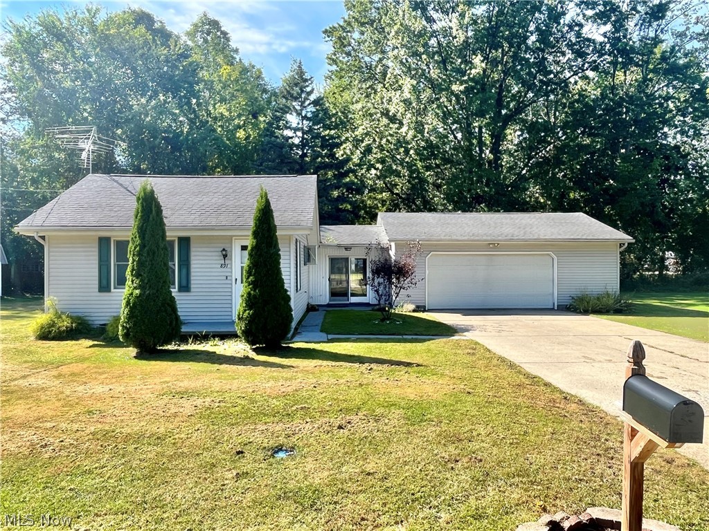 891 Ardoye Avenue Property Photo 1
