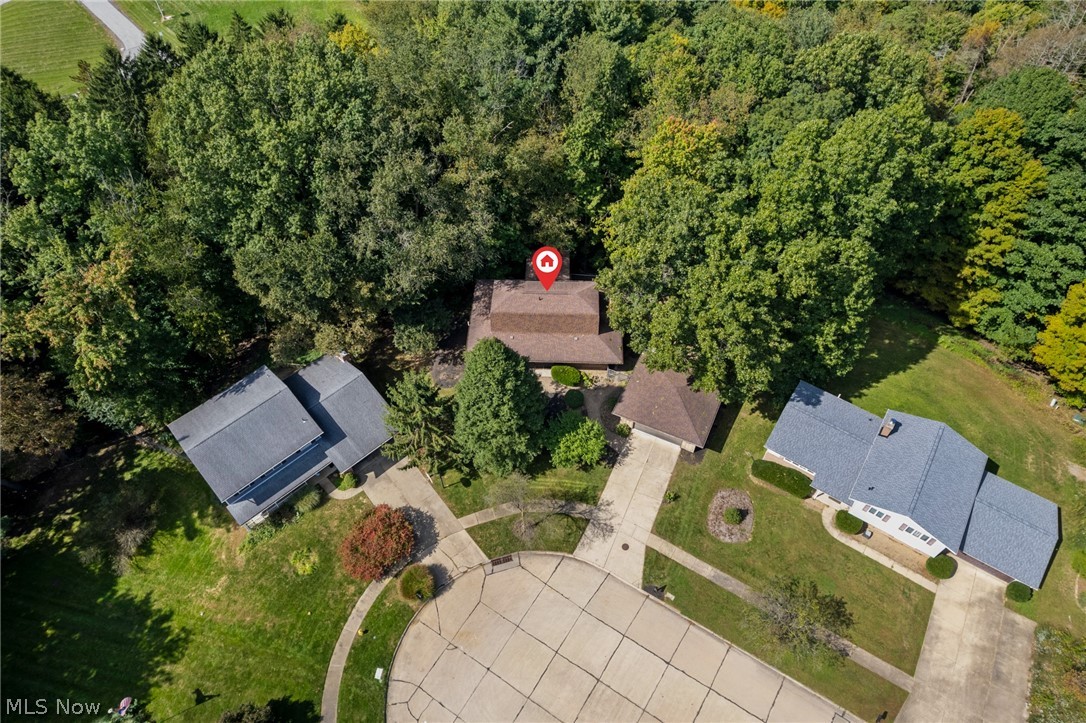 2440 Townsend Drive Property Photo 4