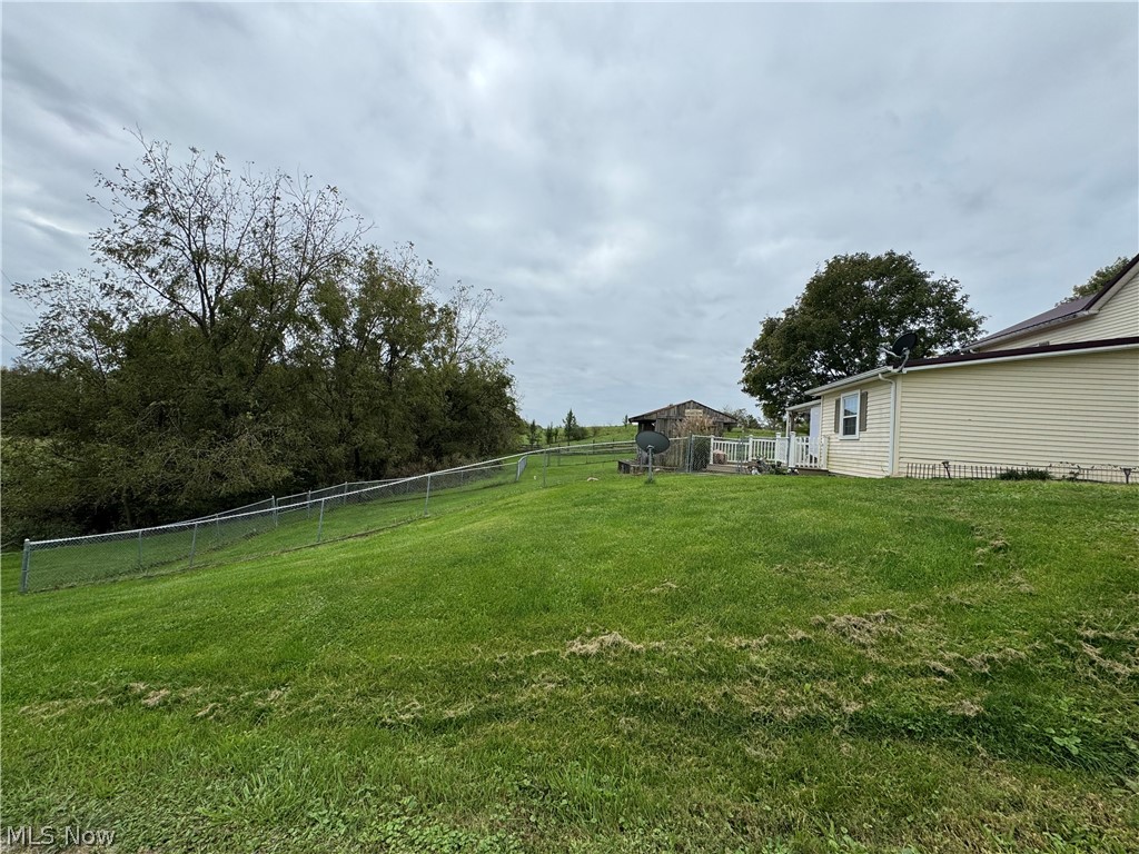 5249549 Property Photo 6