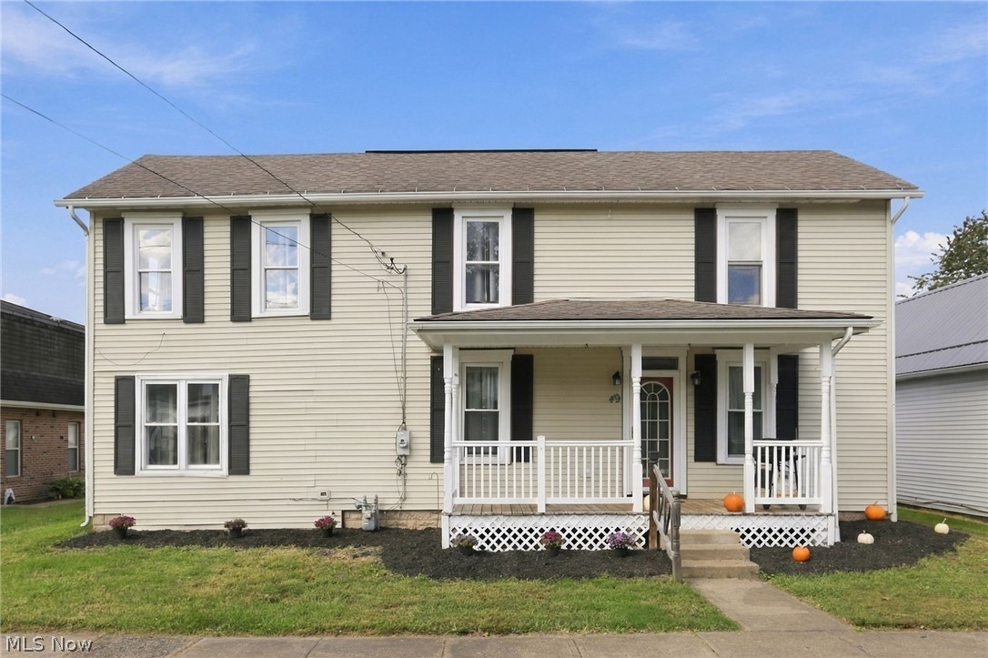 49 W 8th Street Property Photo 1