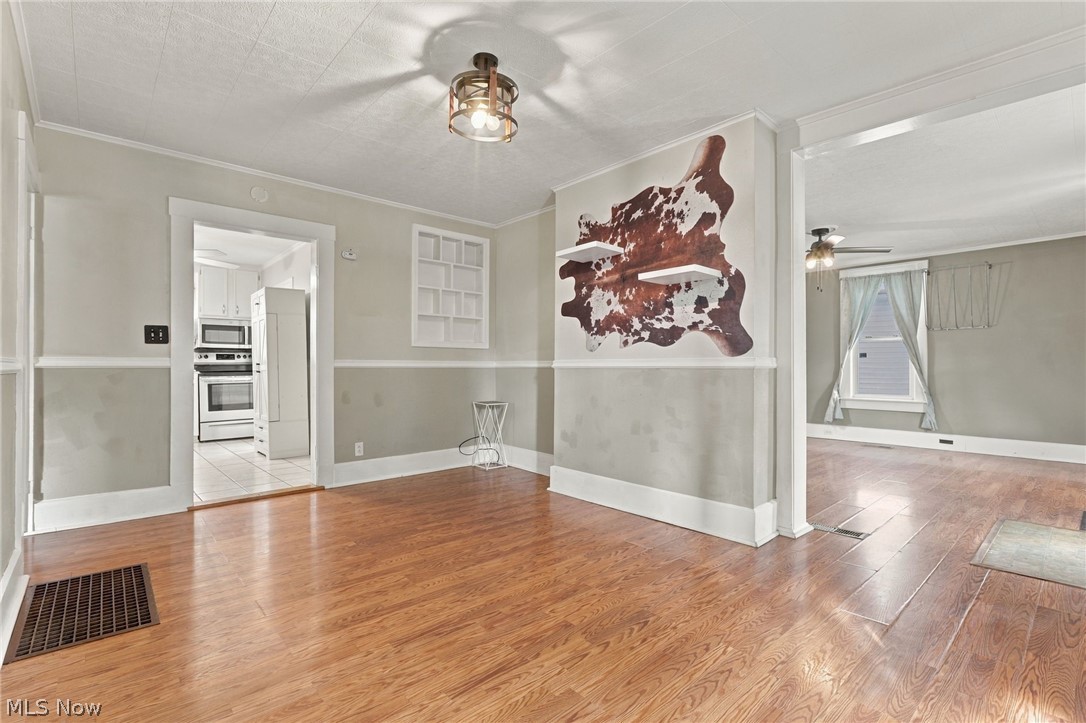 49 W 8th Street Property Photo 7