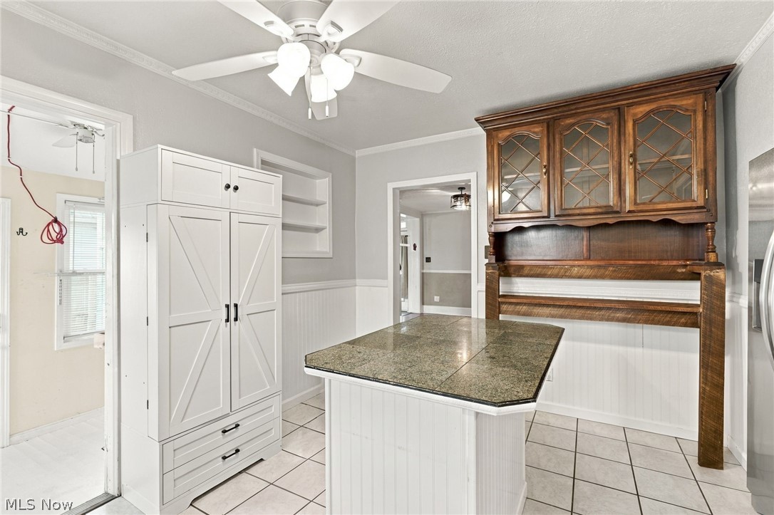 49 W 8th Street Property Photo 11