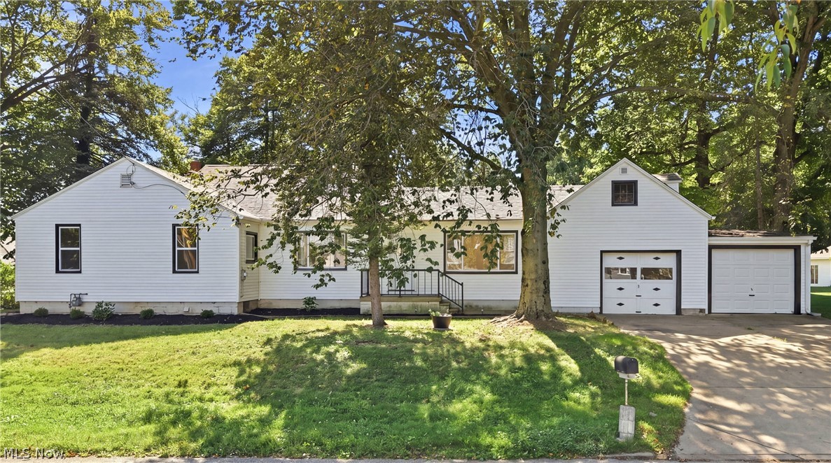 3905 Elmwood Avenue Property Photo 1