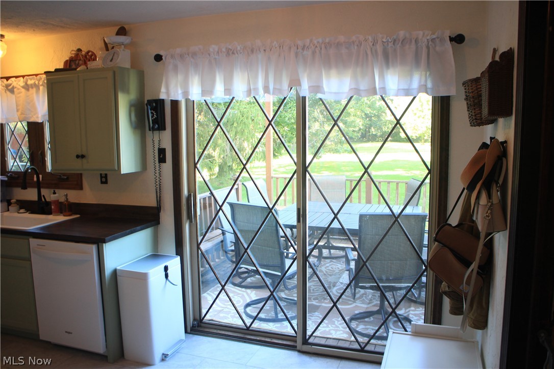 42820 Dellefield Road Property Photo 5