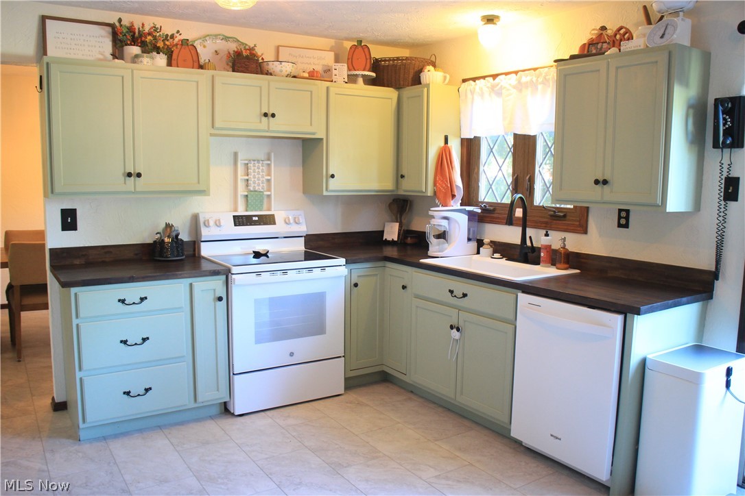 42820 Dellefield Road Property Photo 6