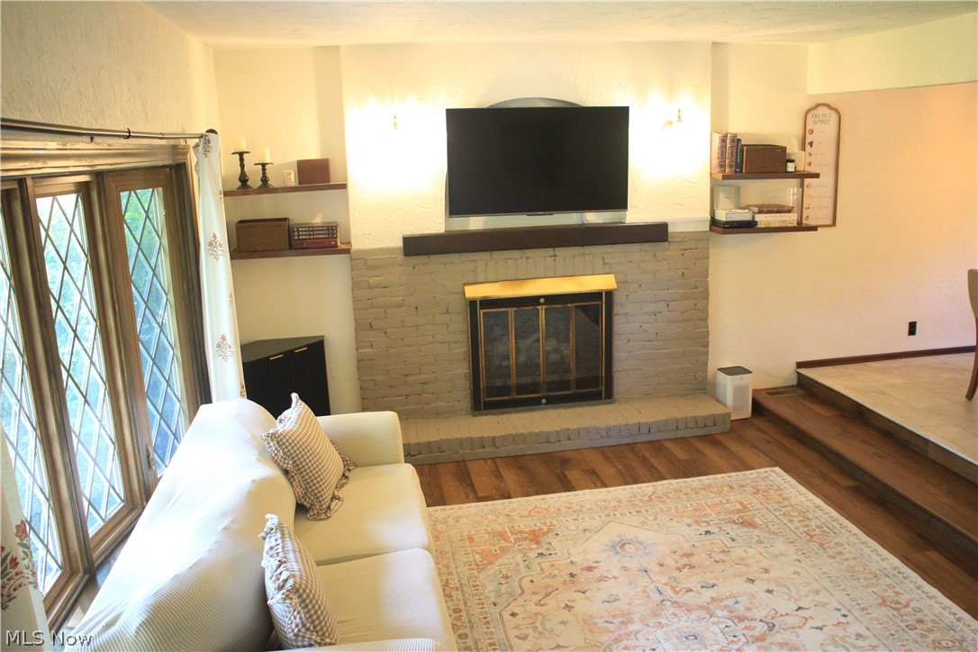 42820 Dellefield Road Property Photo 10