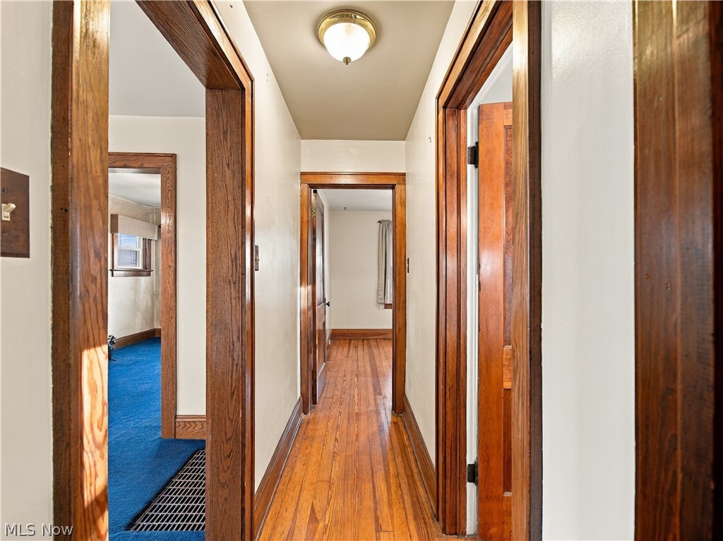 979 Iona Avenue Property Photo 16