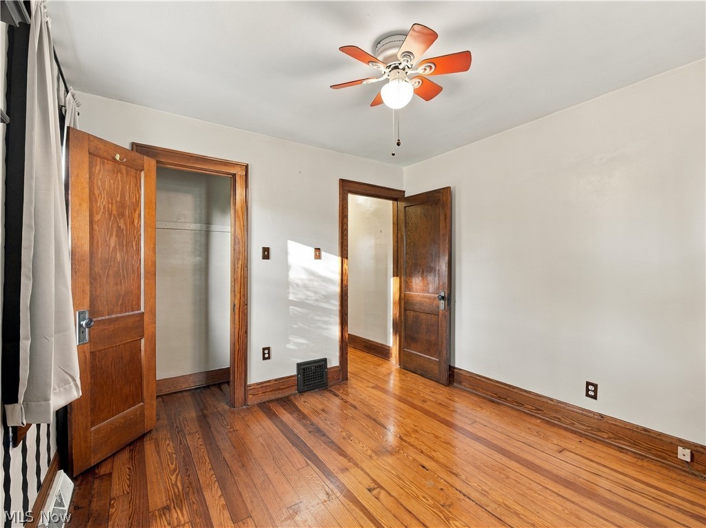 979 Iona Avenue Property Photo 18