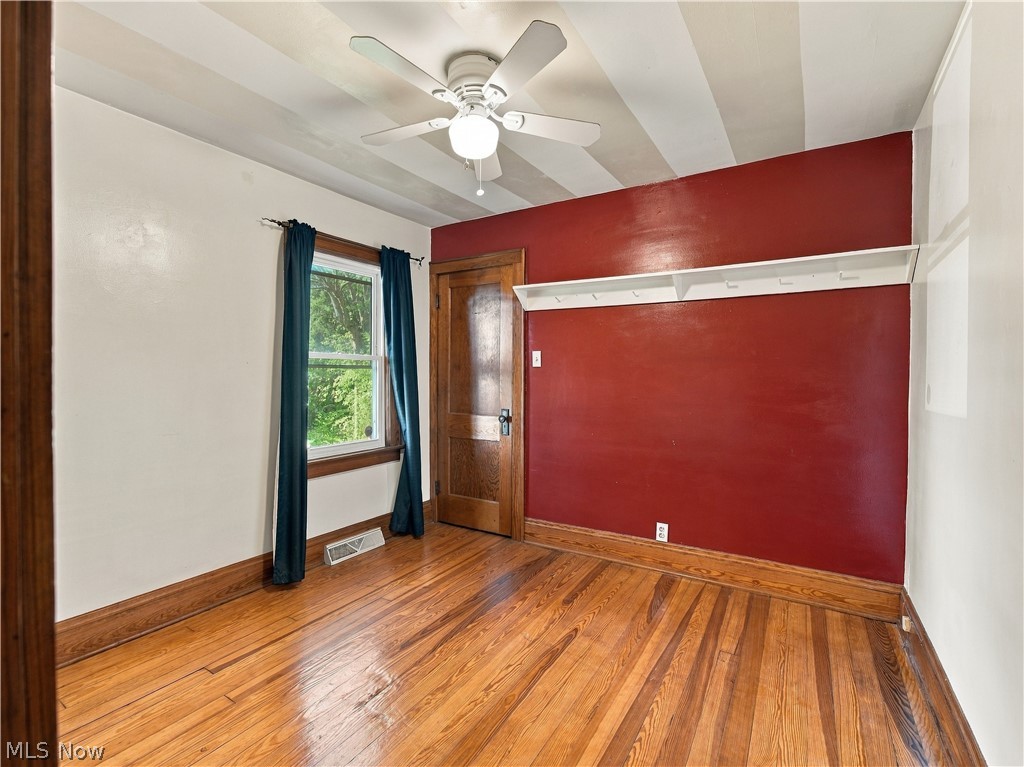 979 Iona Avenue Property Photo 20