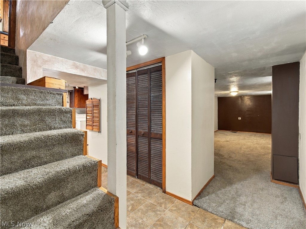 979 Iona Avenue Property Photo 27