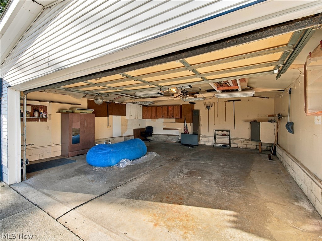 979 Iona Avenue Property Photo 39