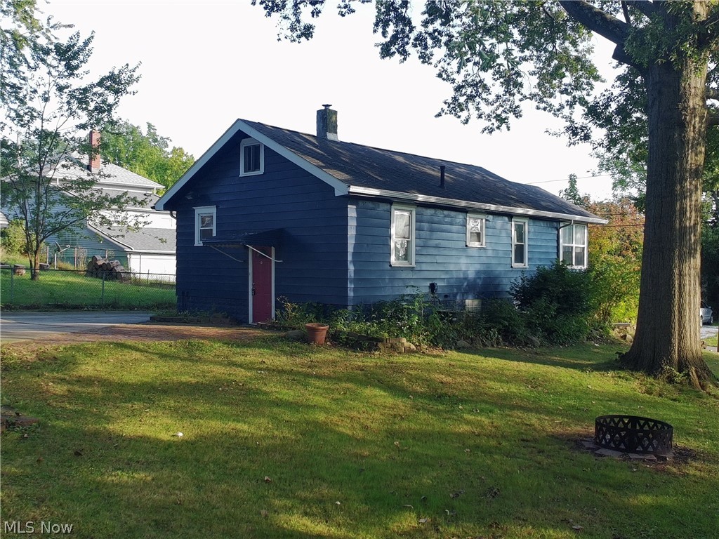 979 Iona Avenue Property Photo 43