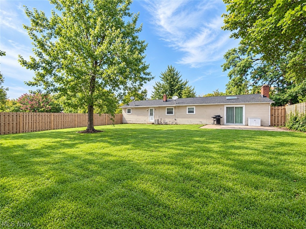 5646 Vista Circle Property Photo 4