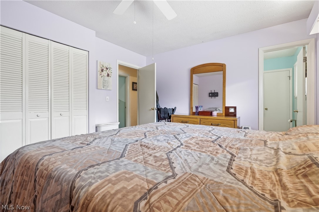 110 E 252nd Street Property Photo 30