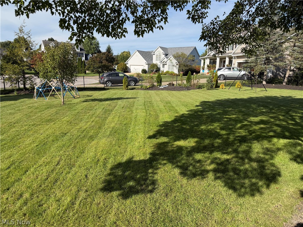 1283 Windward Lane Property Photo 3