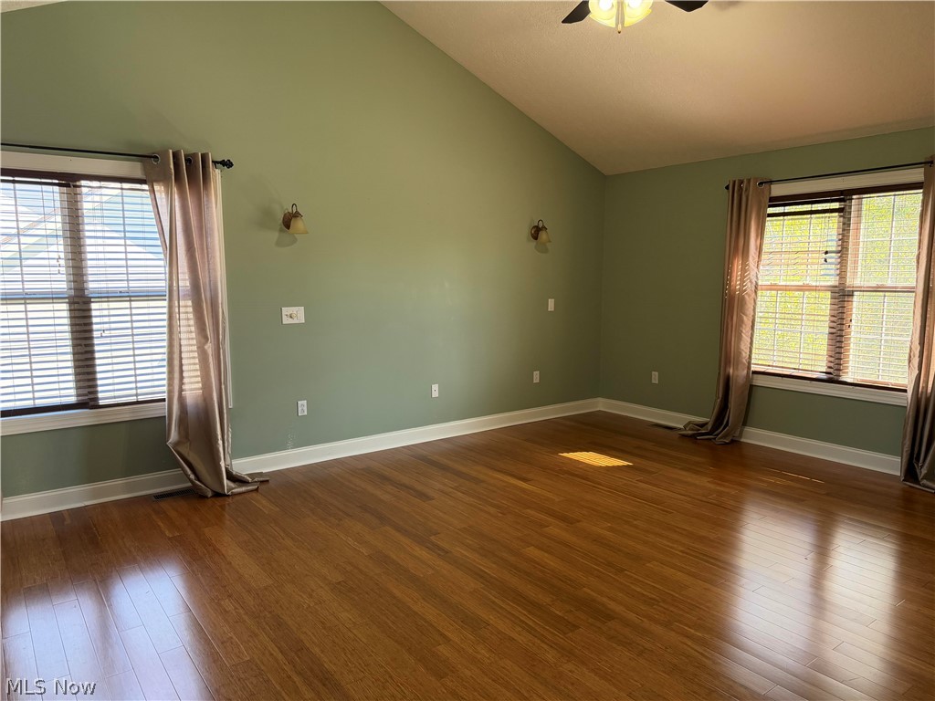 1283 Windward Lane Property Photo 14