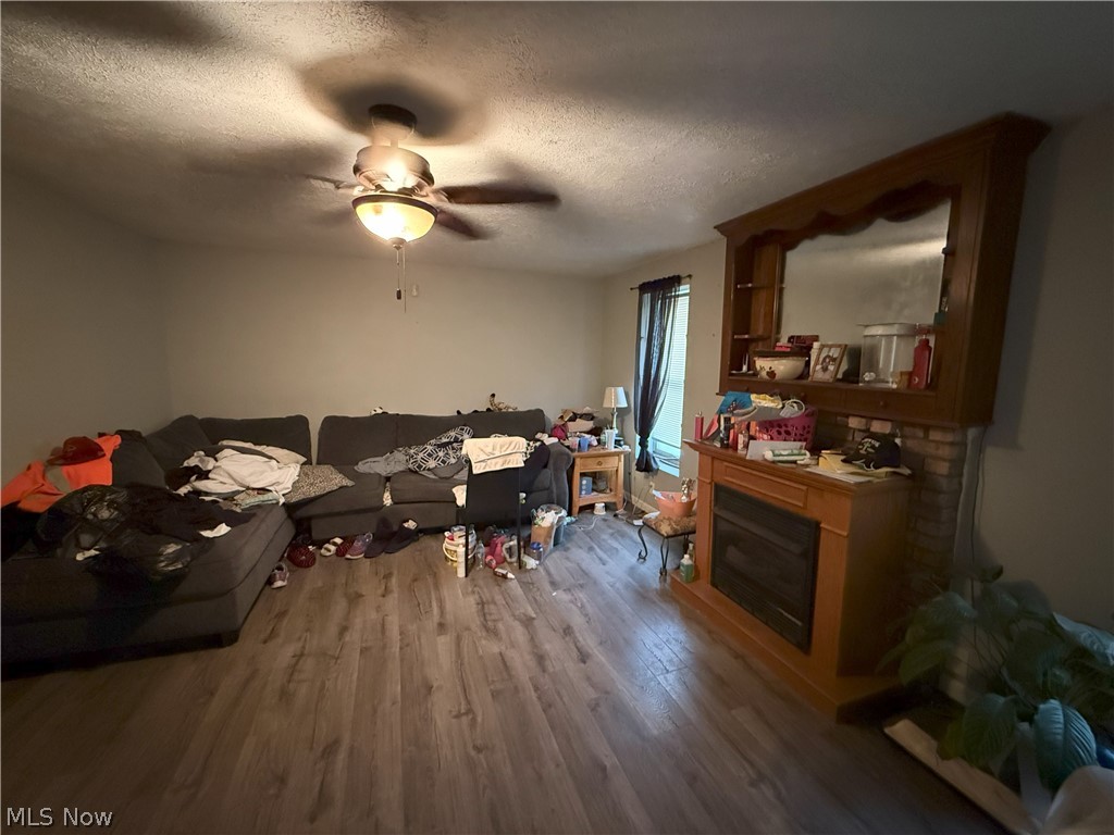 140 School Street Property Photo 2