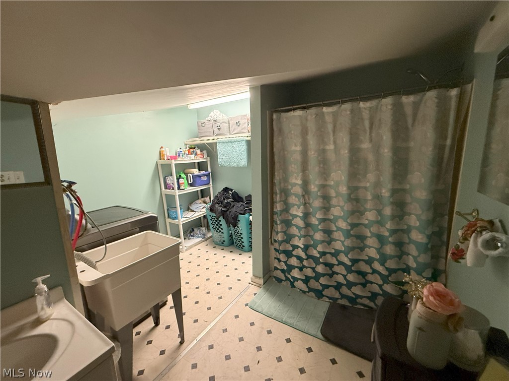 140 School Street Property Photo 15