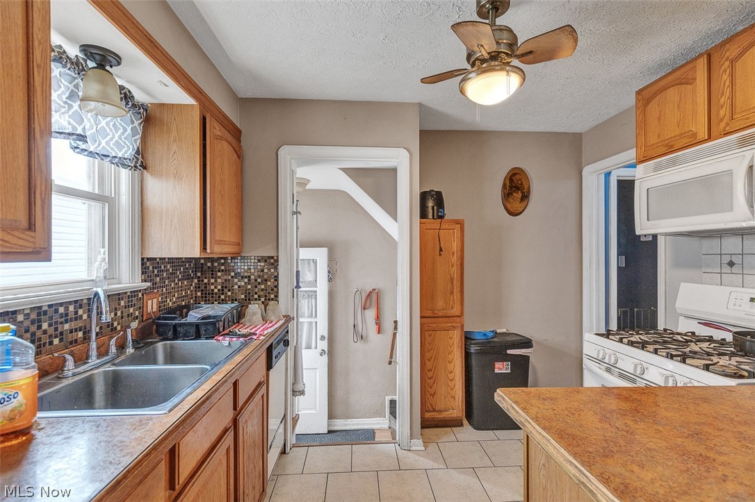 4427 Albertly Avenue Property Photo 6
