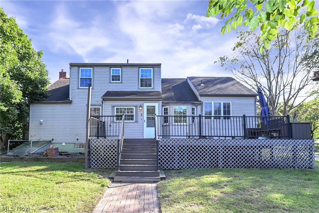 9327 Lake Shore Boulevard Property Photo 10