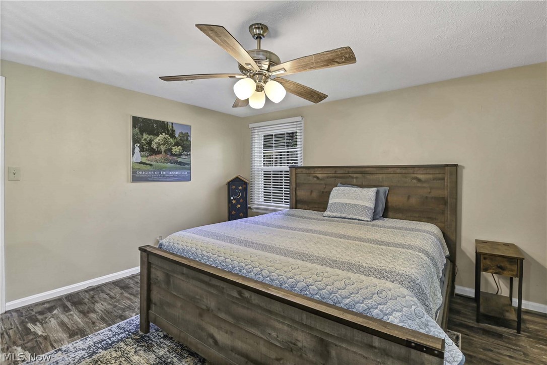 9327 Lake Shore Boulevard Property Photo 32