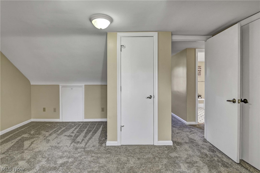 9327 Lake Shore Boulevard Property Photo 39