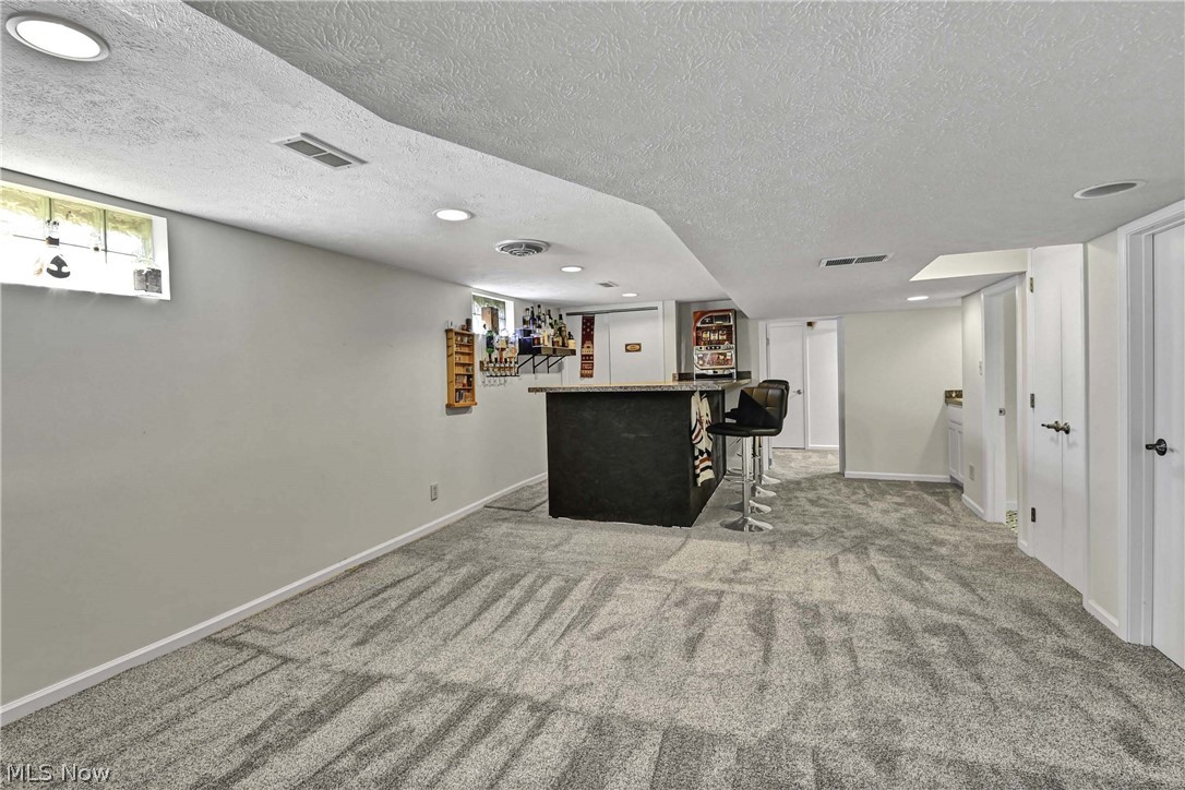 9327 Lake Shore Boulevard Property Photo 41