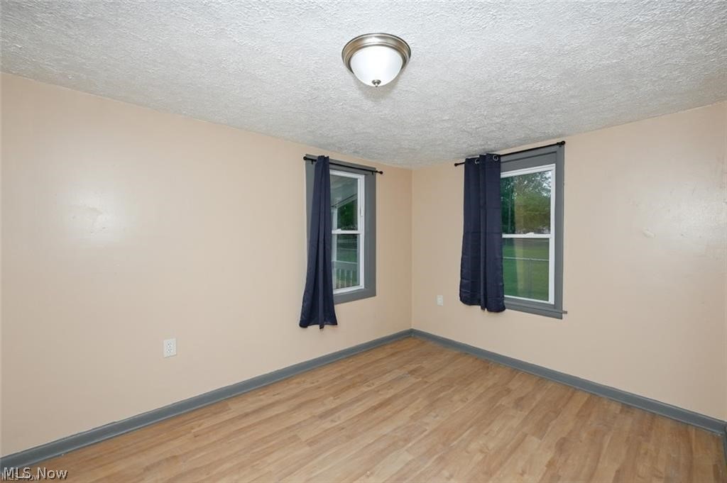 916 Abington Road Property Photo 18