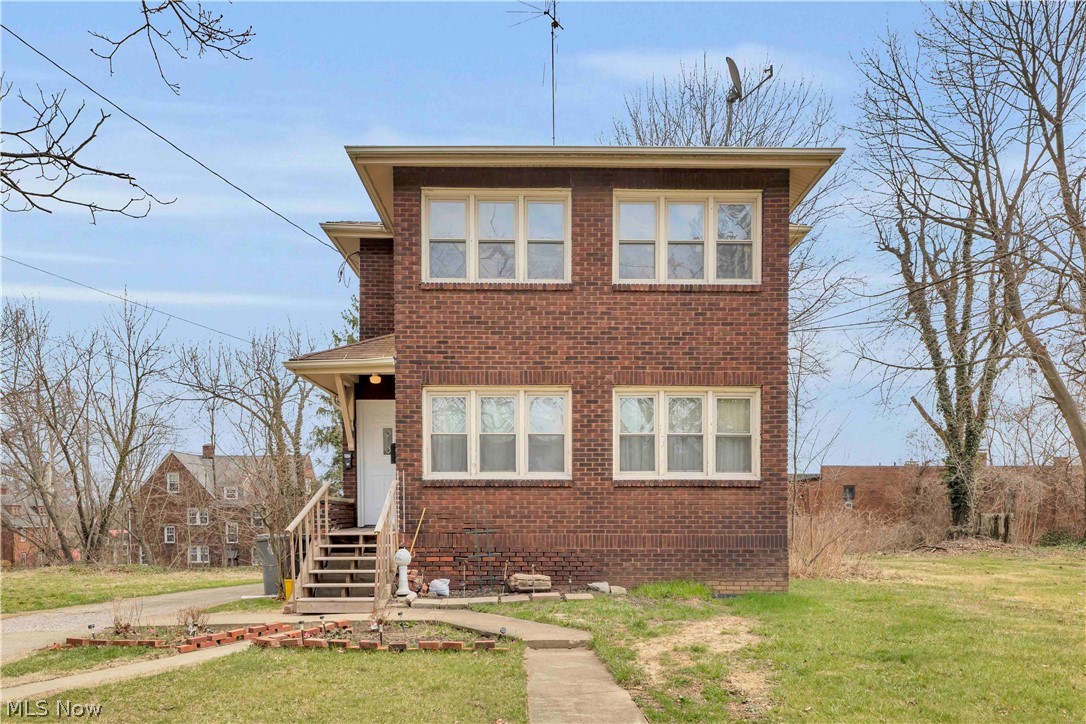 2417-2419 Elm Street Property Photo 1