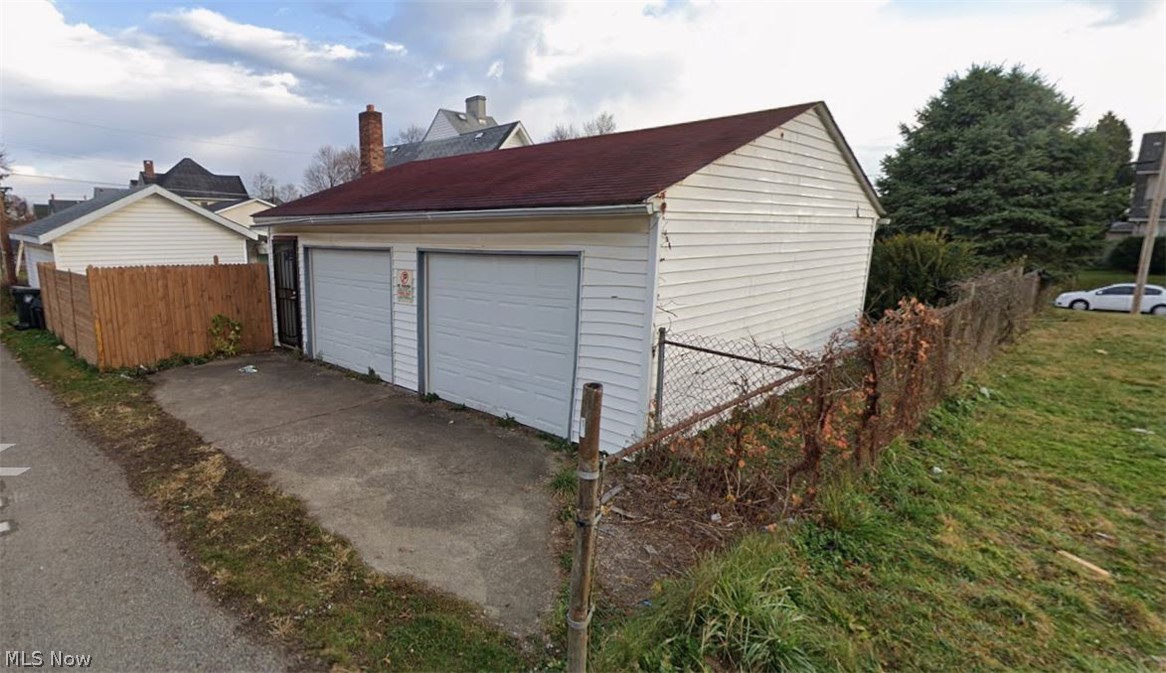 Garfield Avenue Sw Property Photo 1
