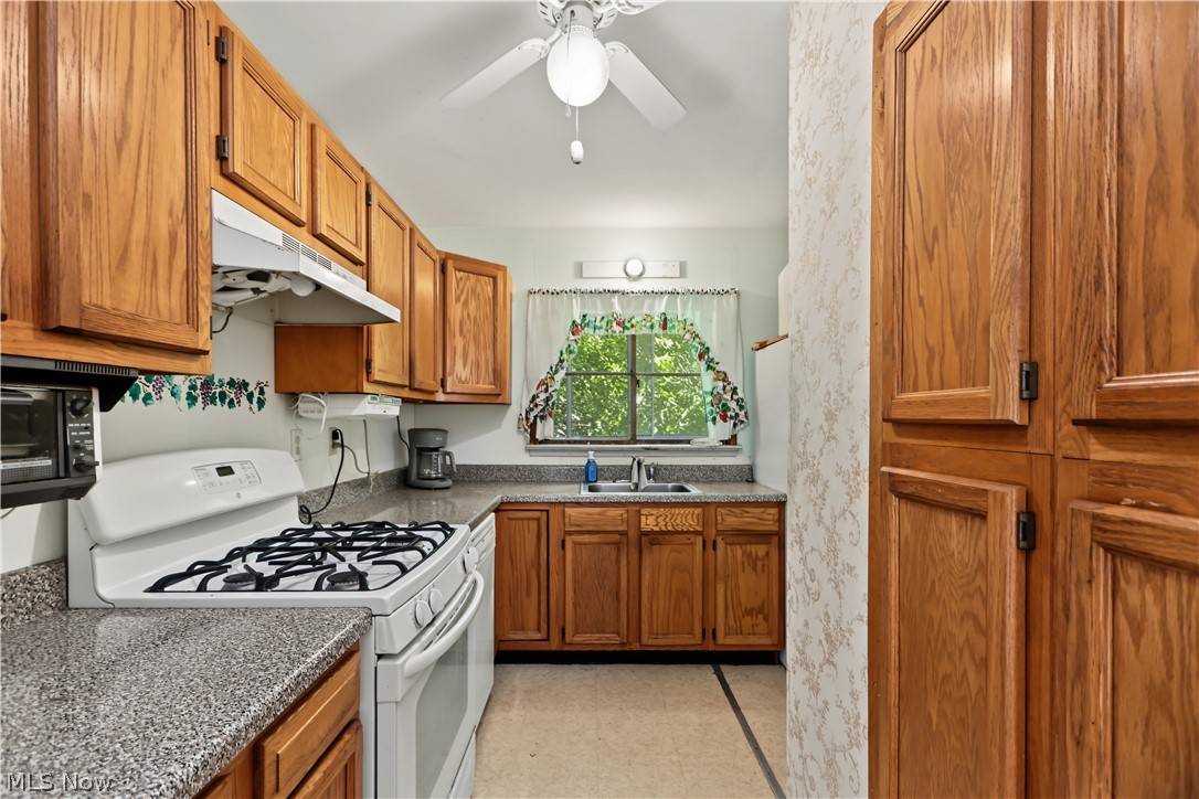 4075 Hamilton Road Property Photo 8