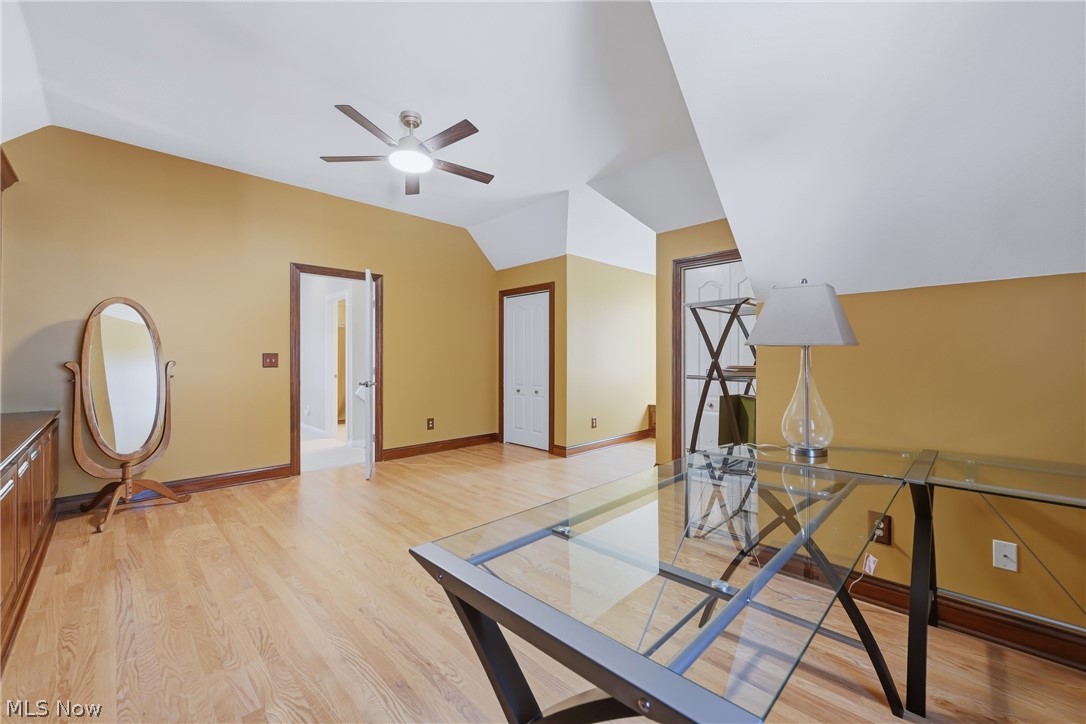 391 Barlow Road Property Photo 38