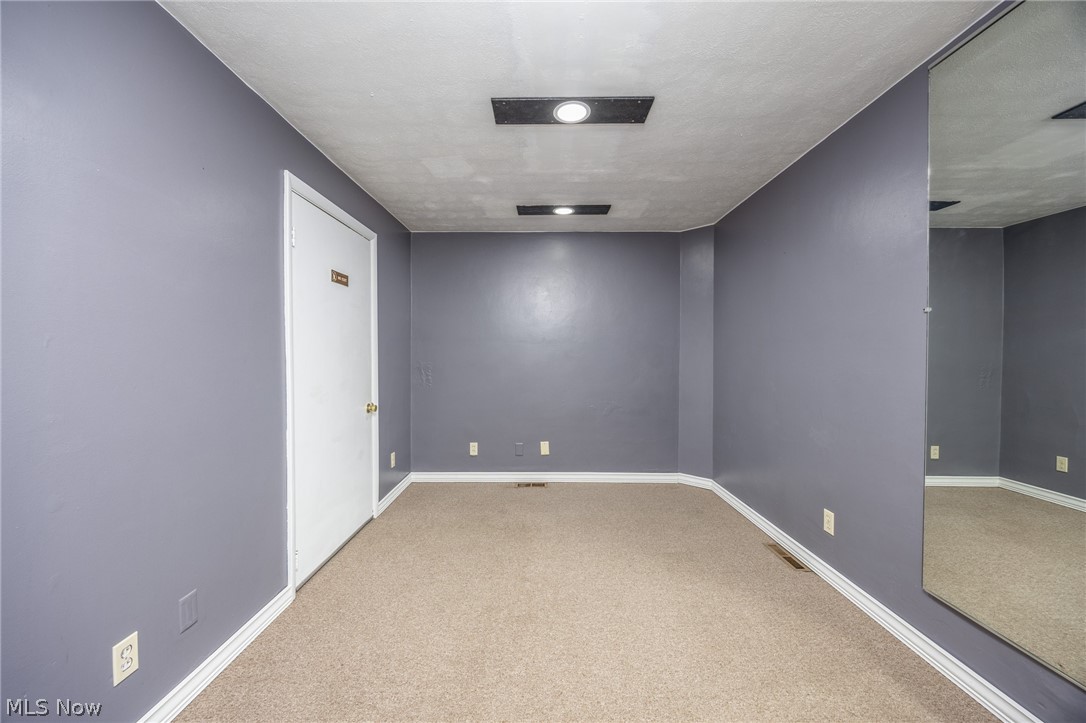 901 Third Street Property Photo 11