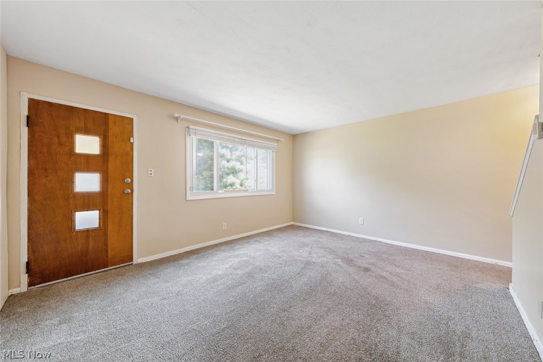 215 Dalepark Drive 5 Property Photo 5