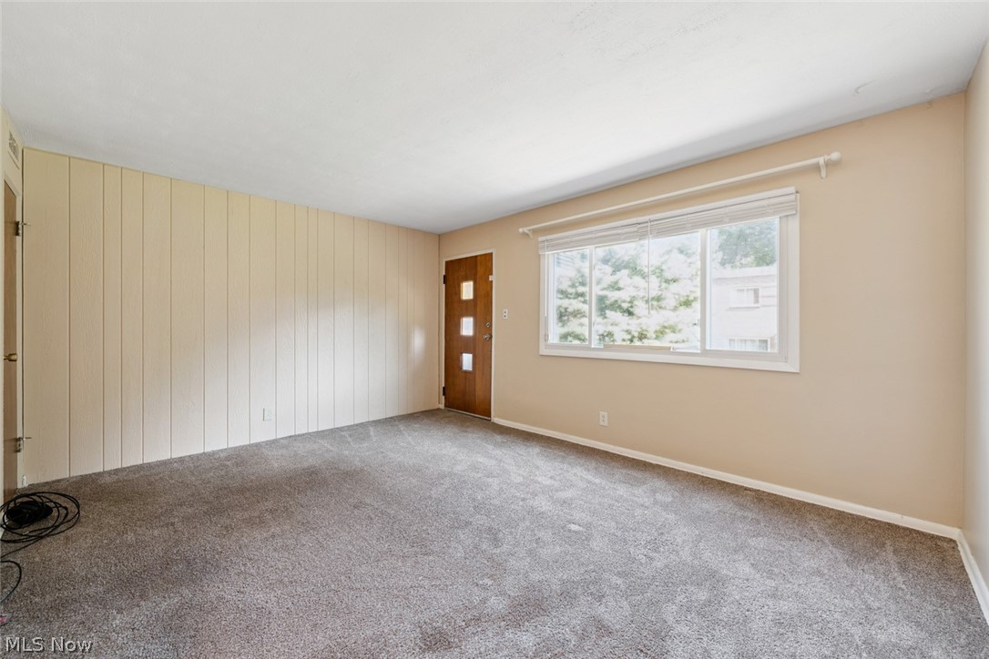 215 Dalepark Drive 5 Property Photo 7