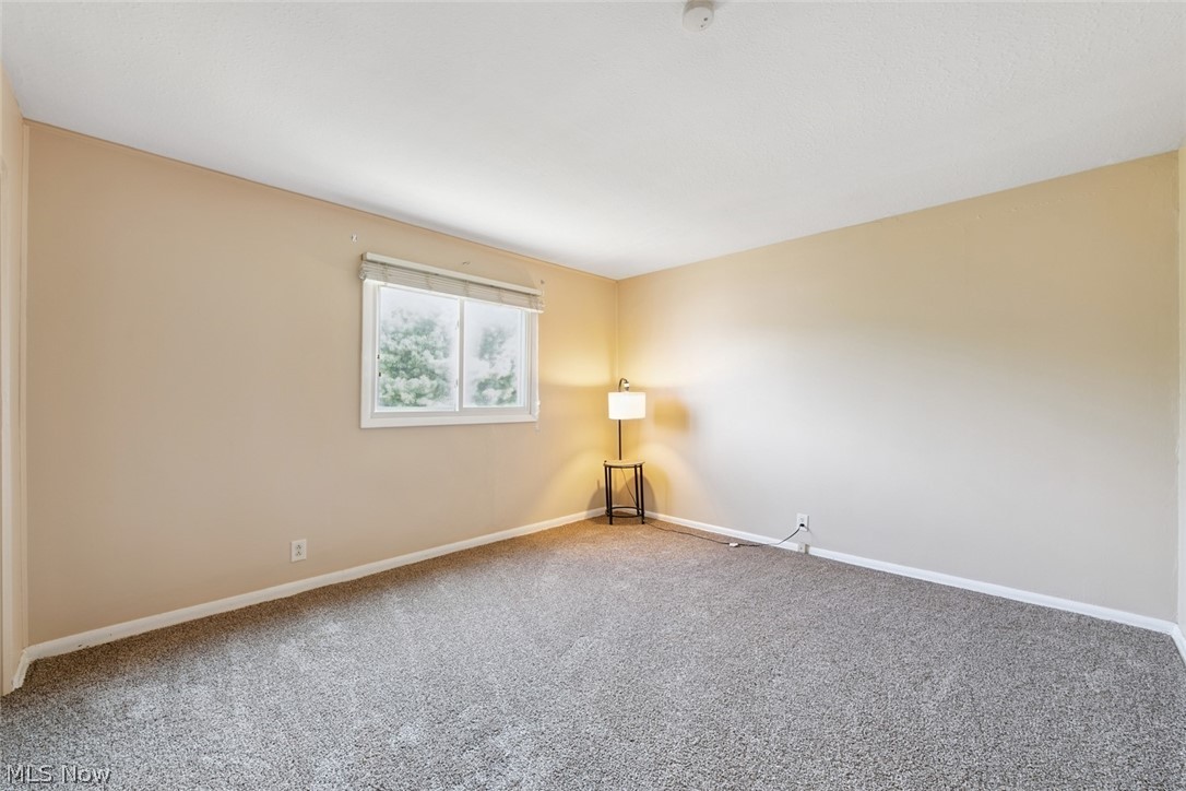 215 Dalepark Drive 5 Property Photo 14