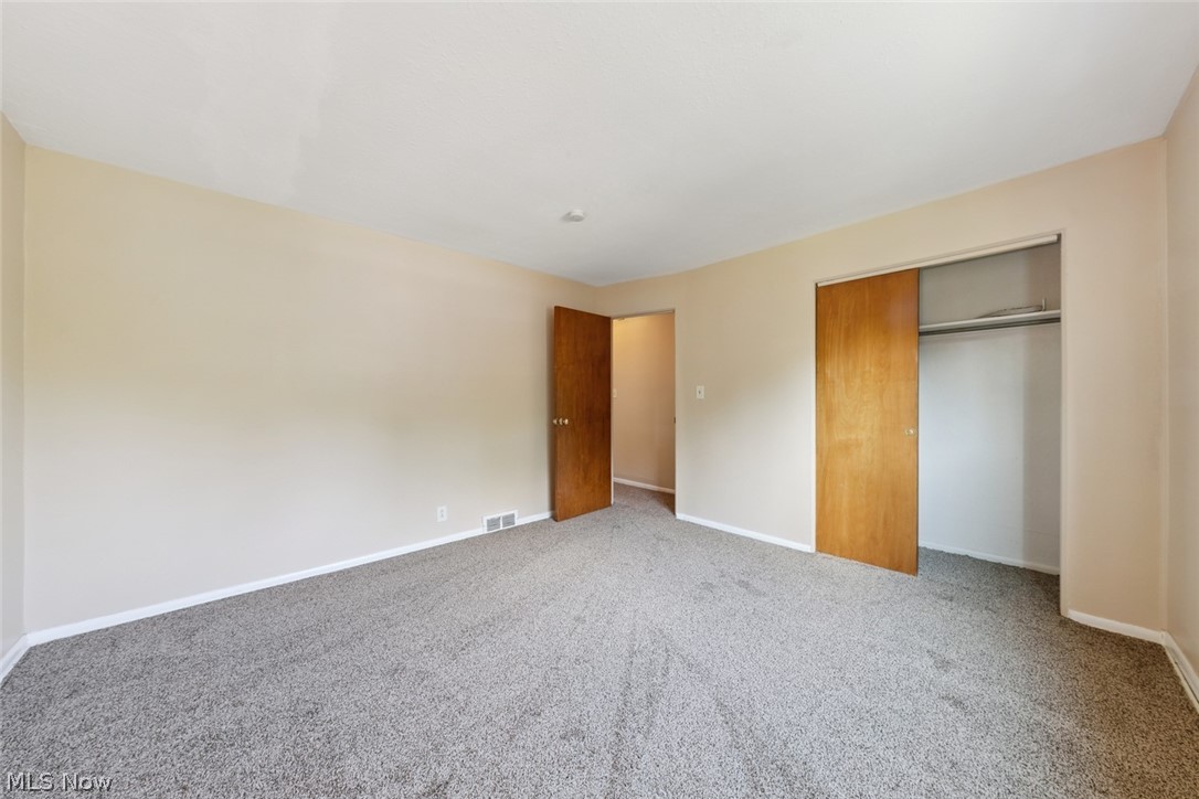 215 Dalepark Drive 5 Property Photo 16