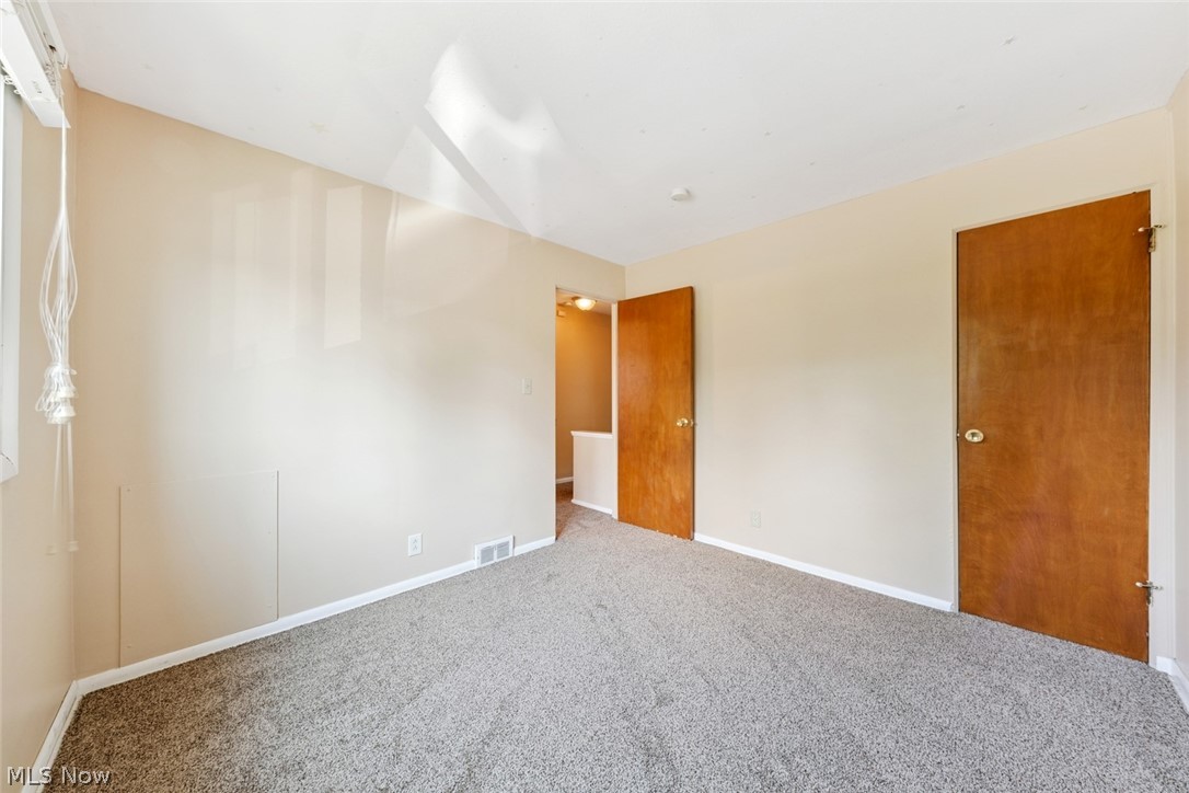 215 Dalepark Drive 5 Property Photo 19